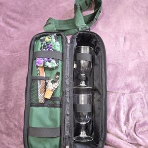 Picnic Time Wine Tote With Bottle Opener Black Green Insulated 15x5”